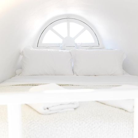 Alsaki Suite By K&K Oía Eksteriør billede