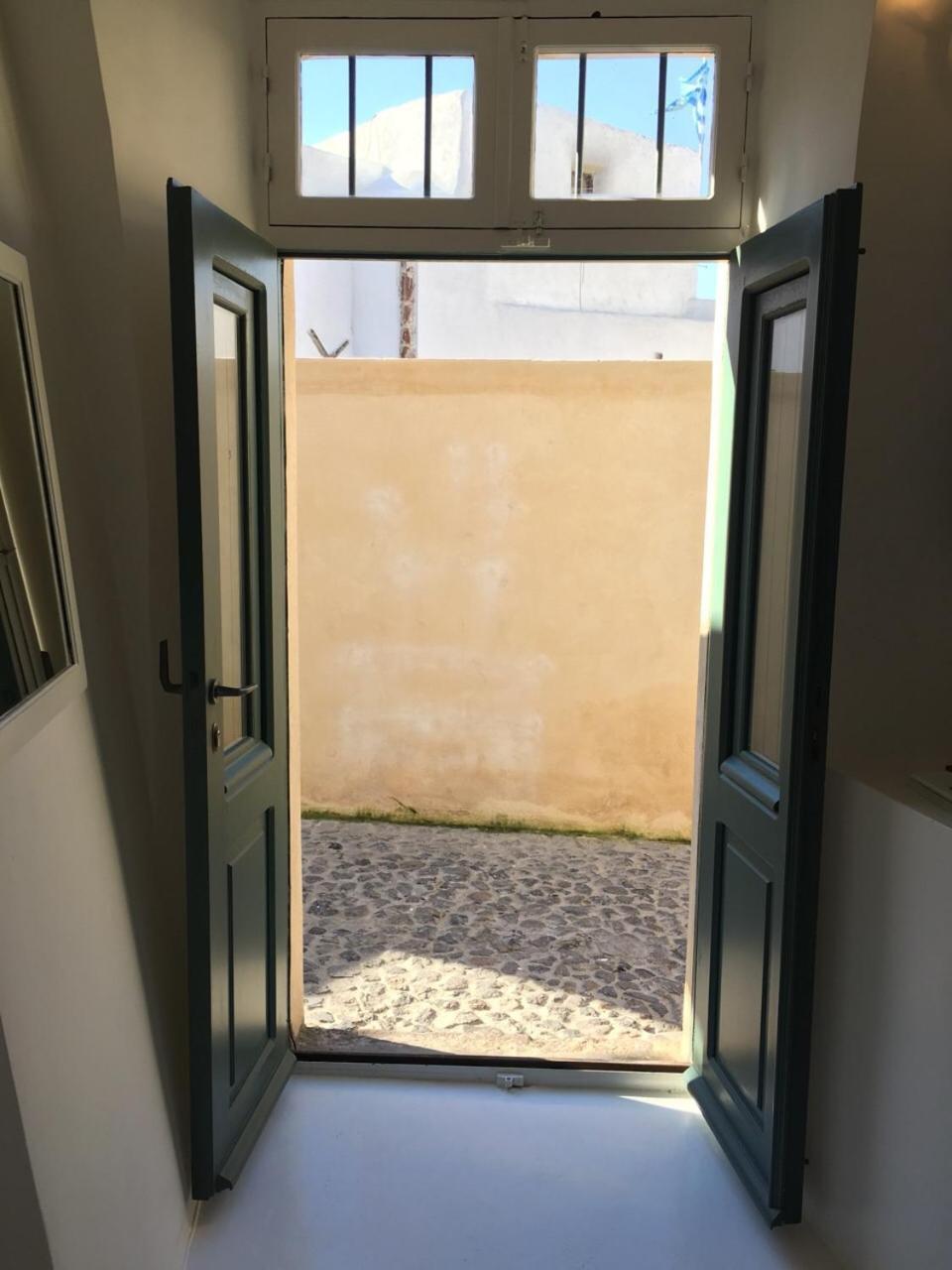 Alsaki Suite By K&K Oía Eksteriør billede